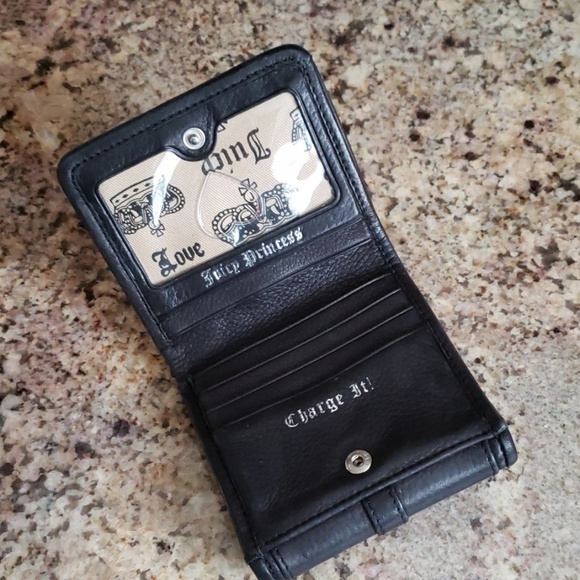 Juicy Couture Leather Wallet - Picture 3 of 5
